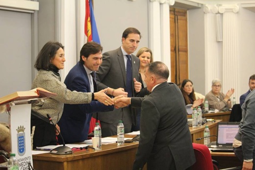 Toma el acta del concejal Juan Carlos Casado Patino en el pleno ordinario de enero 2026 // Paula de la Fuente